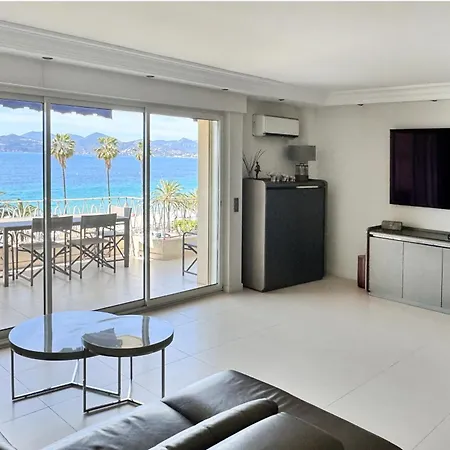 Luxury Sea View 3br Terrace Garage * 칸느