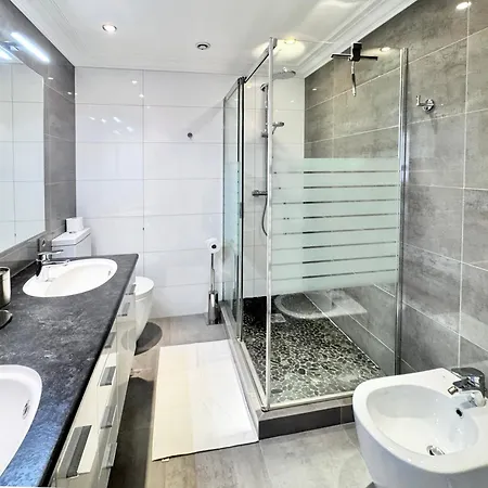 Luxury Sea View 3br Terrace Garage * Cannes